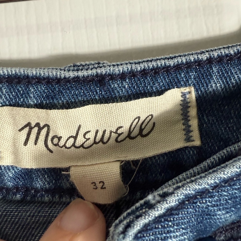Women's‎ Blue Wide-Leg Jeans - Picture 3 of 6